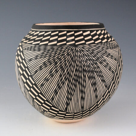 Patricio, Georgia - "Sunrise and Rainbows" Fineline Water Jar