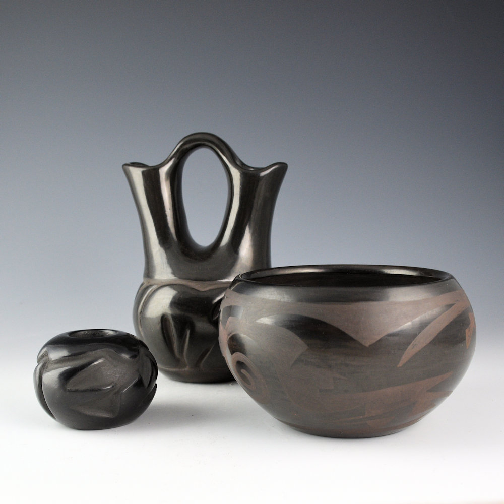Shupla, Helen - Group of Three Pieces (Wedding Vase, Bowl, Seedpot)