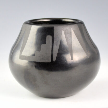 Alternative view of Martinez, Maria - Jar with Mesa, Seed, and Mountain Designs "Maria + Popovi" (1956-9)