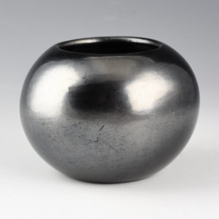 Alternative view of Martinez, Maria - Plainware Gunmetal Bowl "Maria Popovi 1168", 1968