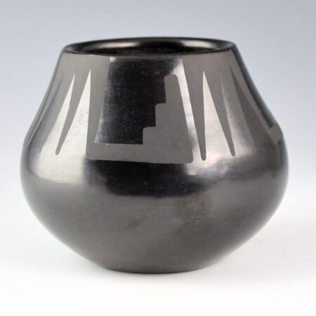 Martinez, Maria - Jar with Mountains and Mesas "Maria + Popovi" (1956-9)