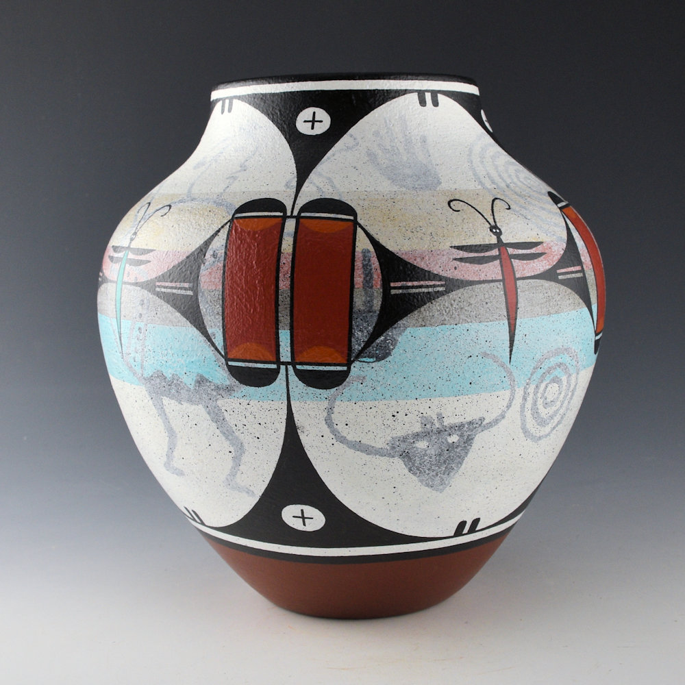 Aragon, Ralph -8.5" Tall Jar with Dragonflies and Petroglyph Designs (2005) - Image 4