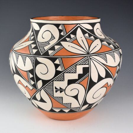 Patricio, Robert - Jar with Flowers and Rain Designs