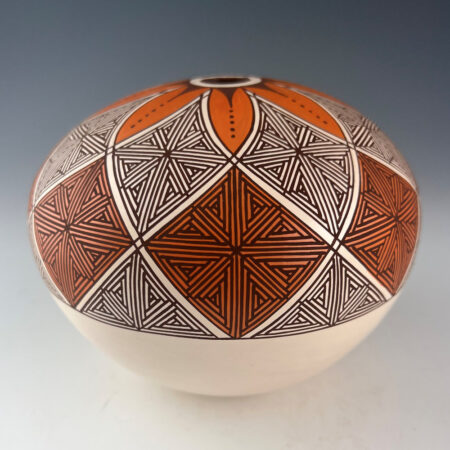 Alternative view of Patricio, Robert - "Spring Flower" Seedpot