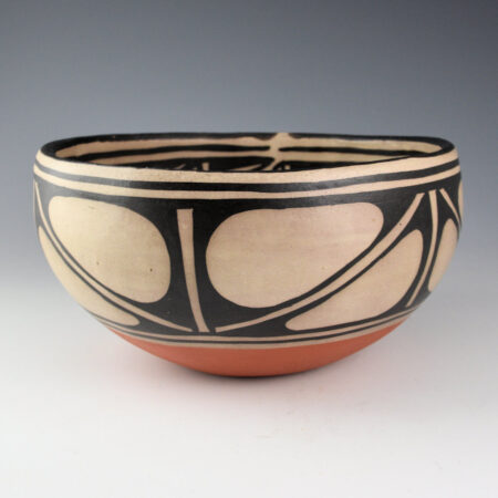 Alternative view of Tenorio, Robert  - Open Bowl with Five Birds (2008)