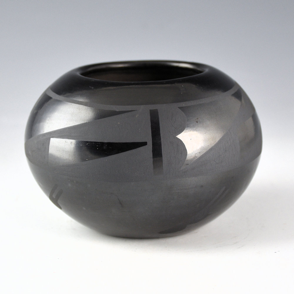 Martinez, Santana & Adam - Bowl with Rain and Cloud Designs (1980s) - Image 2