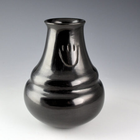 Naranjo-Garcia, Sharon - Black Rainbow Ridge Water Jar with Bear Paws