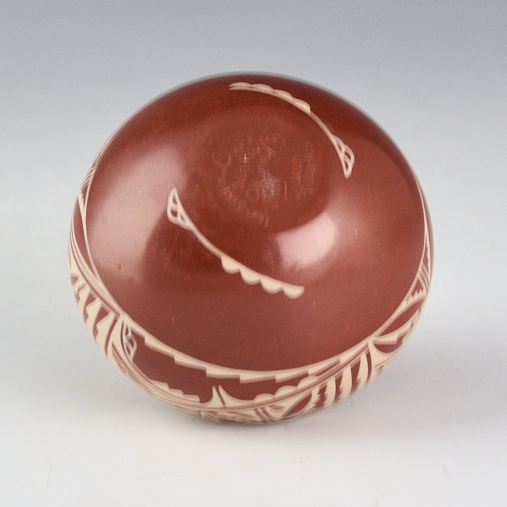 Curran, Ursula - Small Jar with Avanyu and Clouds - Image 4