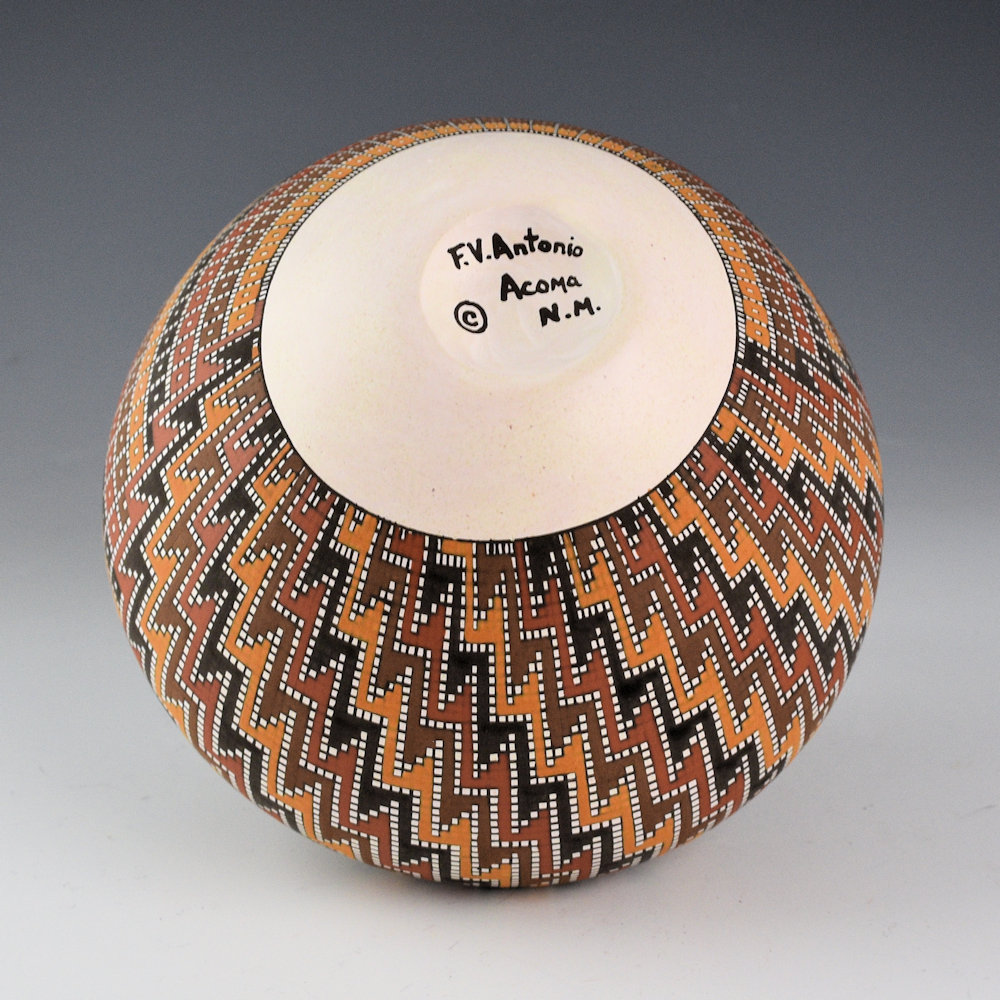 Antonio, Frederica - Five Color "Plentiful Harvest" Infinity Rim Jar - Image 6