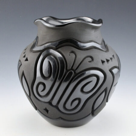 Alternative view of Begay, Jr., Harrison - Jar with Fluted Rim, Butterflies and Flowers (2002)