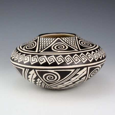 Naha, Helen "Feather Woman" - 8" Wide Awatovi Star Design Jar (1970's)