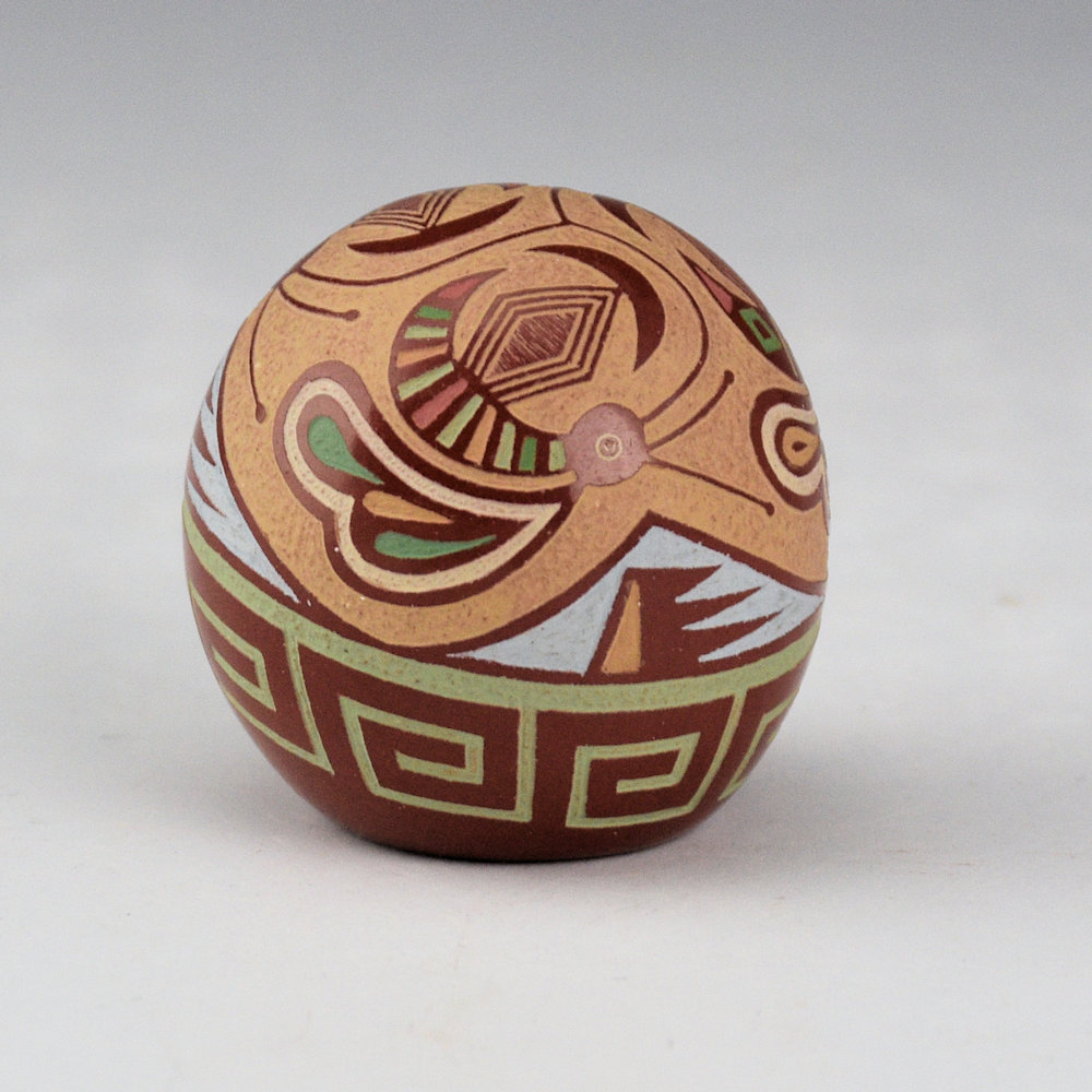 Lonewolf, Joseph - "Mimbres and Realistic Bee" Seedpot (1986) - Image 5