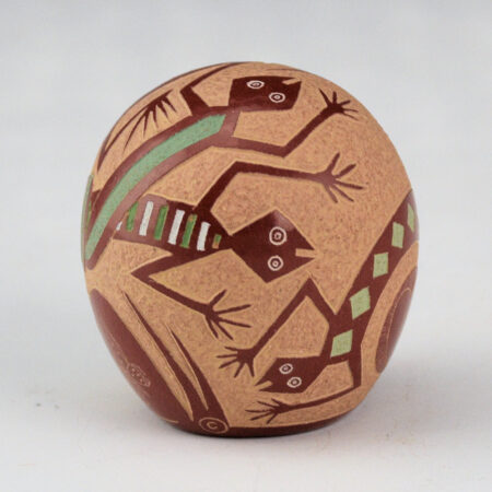 Lonewolf, Joseph - "Tangled" Three Mimbres Lizards Seedpot (1986)