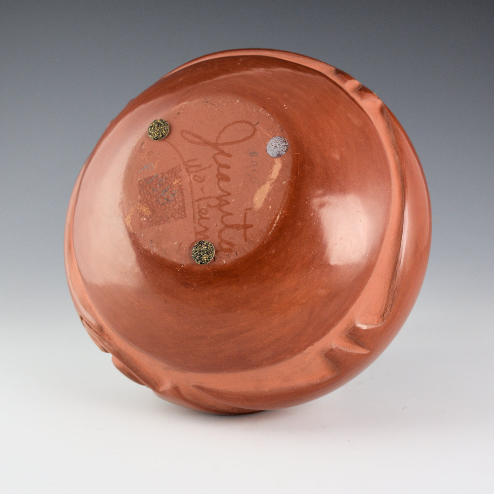 Gonzales, Juanita & Wo-Peen - 7" Wide Red Bowl with Carved Avanyu (1930s) - Image 4