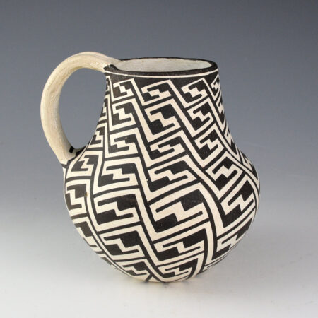 Lewis, Lucy - Chaco Style Lightning Design Jar with Handle (1960s)