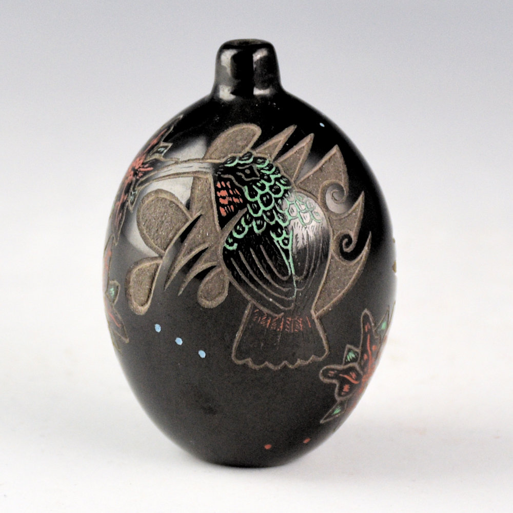 Tafoya, Ray - Black Jar with Hummingbirds (1984) - Image 4