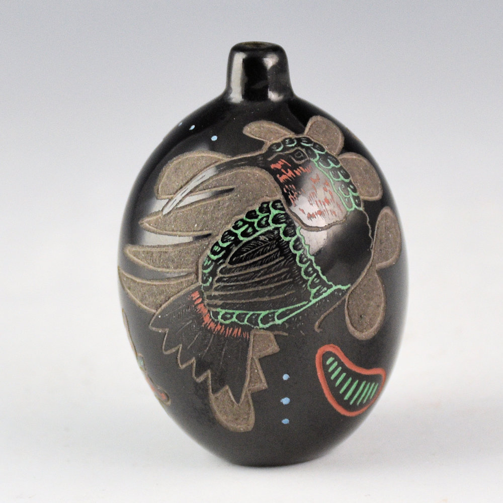 Tafoya, Ray - Black Jar with Hummingbirds (1984)
