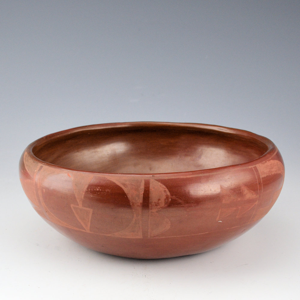 Gonzales, Rose - Red-on-Red Bowl with Cloud Designs (1925-30) - Image 4