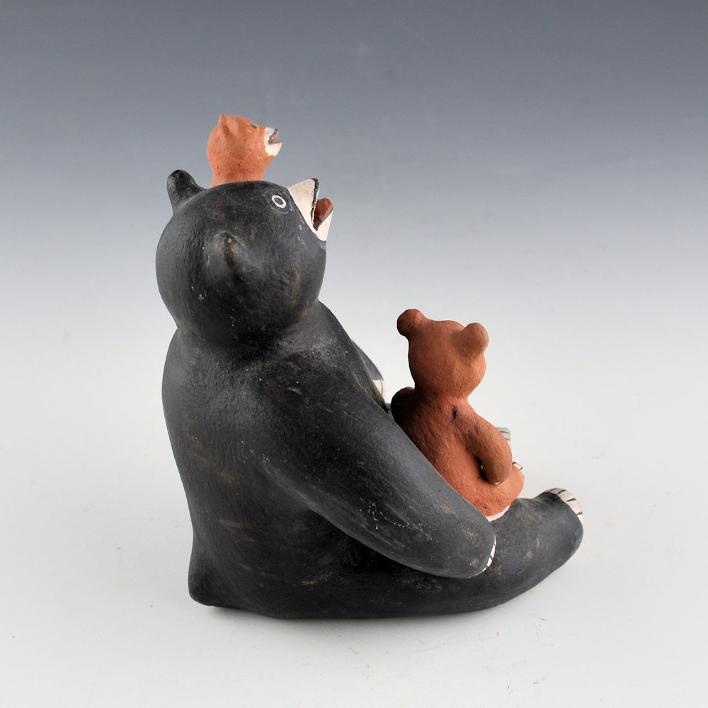 Naranjo, Virginia - Bear Storyteller with Two Cubs (1970s) - Image 4