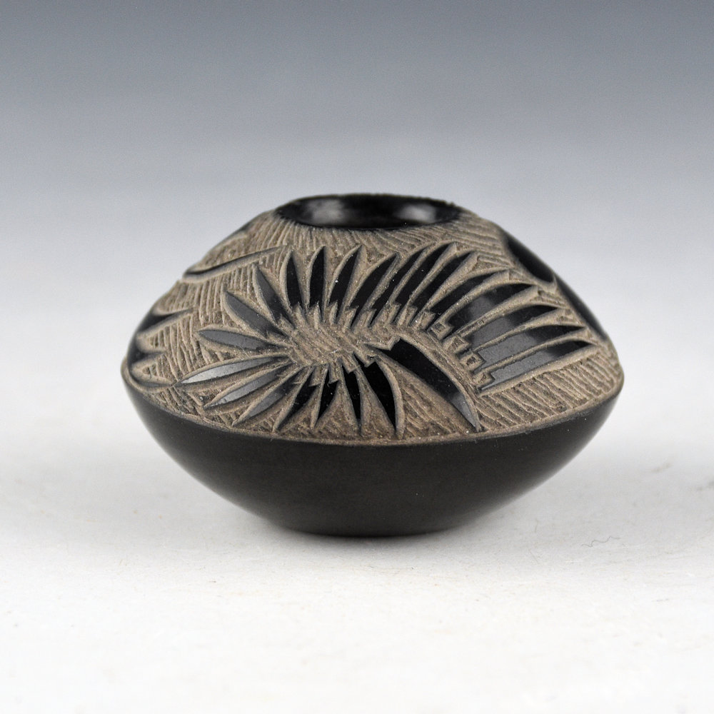 Haungooah, Art Cody – Bowl with Feathers and Rainbird (1976) )