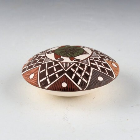 Alternative view of Lewis-Garcia, Diane - Polychrome Seedpot with Mimbres Turtle