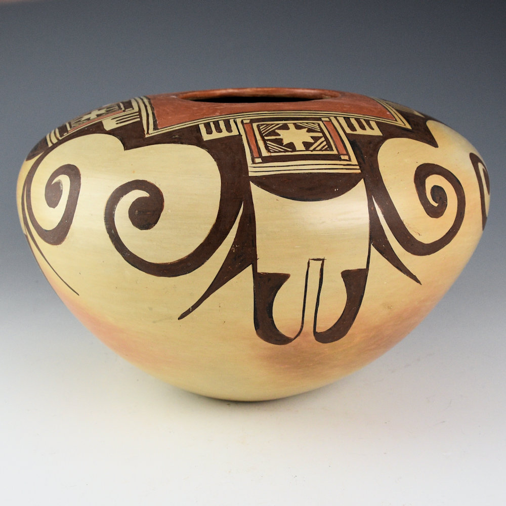 Nampeyo, Elva Tewaguna - 8.5" Wide Bowl with Eagle Tail Design (1960s) - Image 4