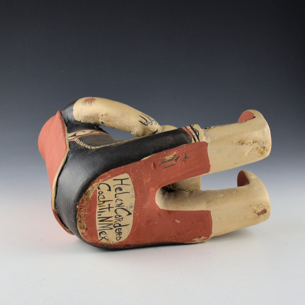 Cordero, Helen - "Singing Mother" Clay Figure with Cochiti Bowl (1970s) - Image 5