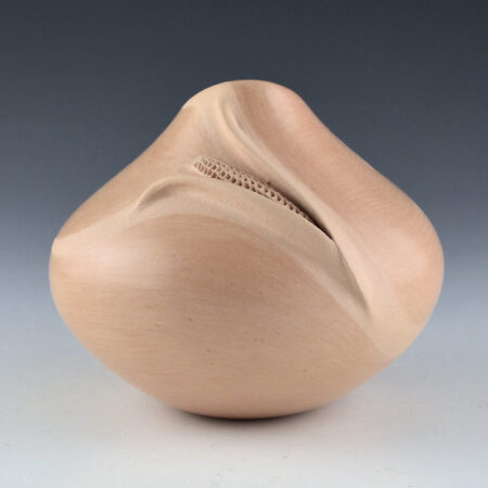 Nampeyo, Iris - Buff Colored Jar with Corn in Raised Relief (1990's)