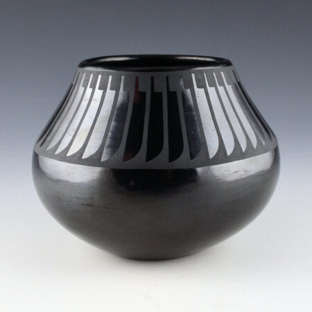 Alternative view of Martinez, Maria - Gunmetal Jar with 41 Feathers "Maria Popovi" (1956-9)