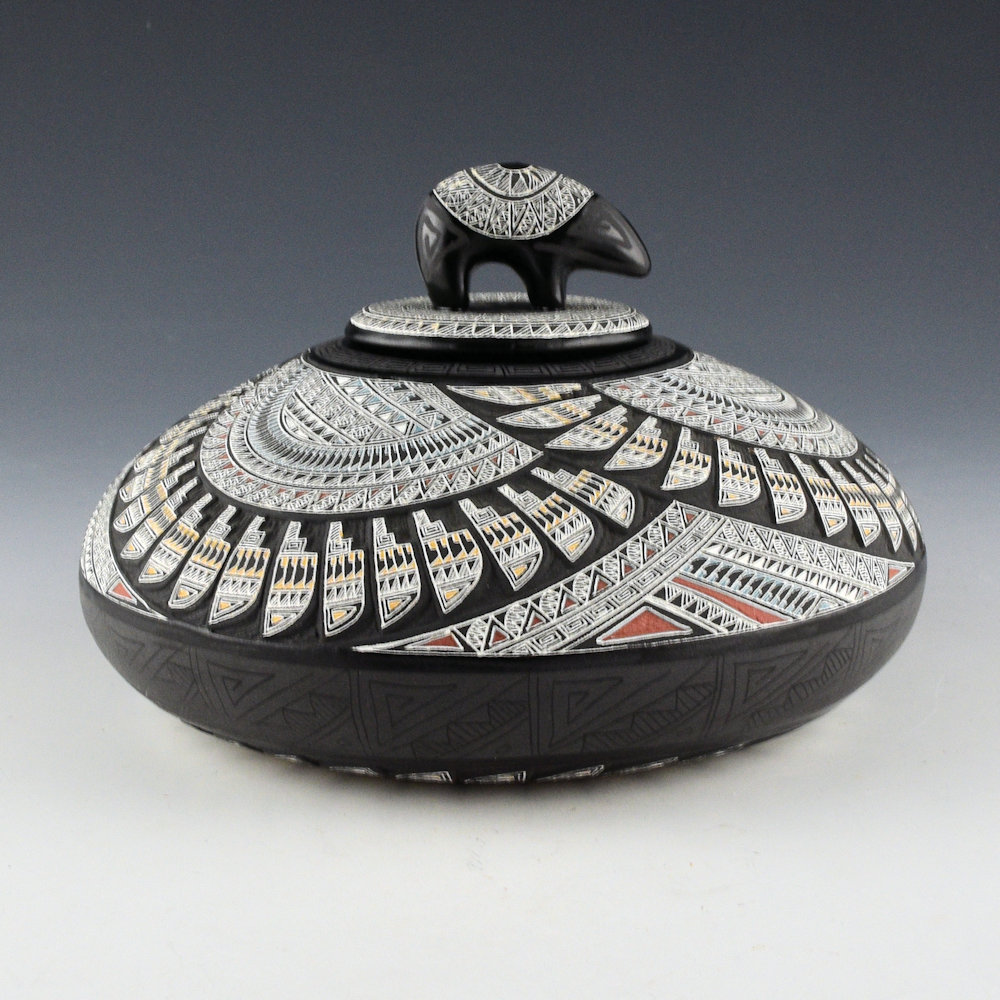 Blackmore, Marvin - Incised Bowl with Bear Lid - Image 2
