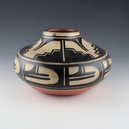 Pacheco, Paulita - 8" Wide Jar with Star and Mesa Designs (1990s)