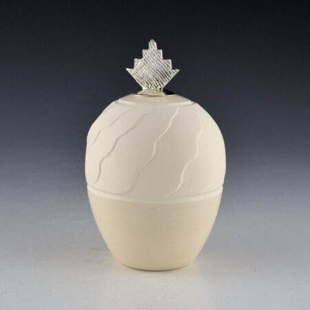 Alternative view of Duwyenie, Preston - Shifting Sand Seedpot with Silver Cloud Design Lid