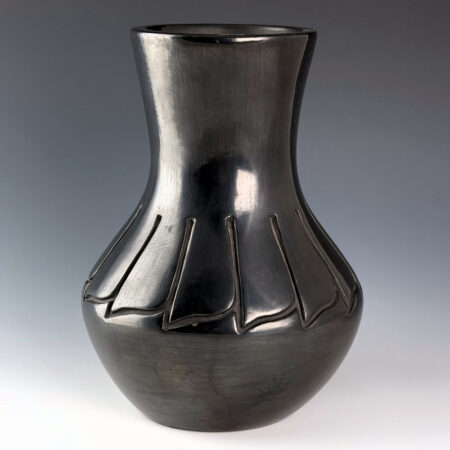 Roller, Toni - Water Jar with 14 Carved Feathers