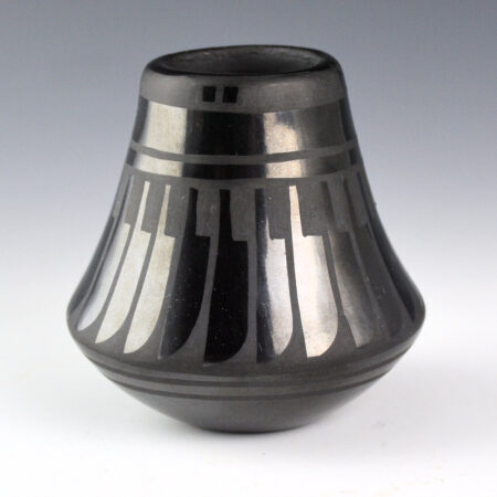 Alternative view of Blue Corn - Black Jar with 24 Feathers (1970s)