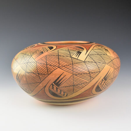 Nampeyo, Elva Tewaguna - Bowl with 16 Bird Wing Migration Pattern (1970's)