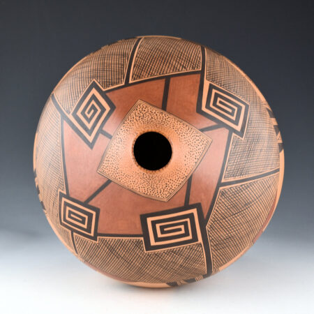 Alternative view of Namingha, Les - 9" Wide "Shards and Birds" Jar (1990s)