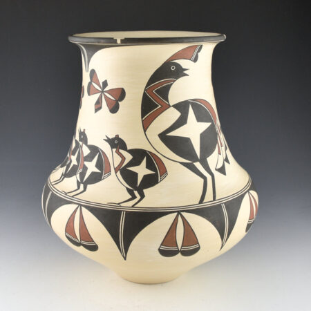 Gutierrez, Lois  - Water  Jar with Quail Family and Dragonflies (1995)