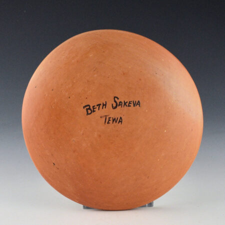 Alternative view of Sakeva, Beth - Round Tile with Hummingbird (1978)