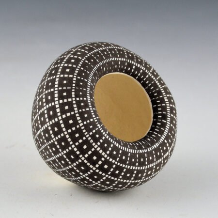 Alternative view of Antonio, Frederica - Mini Infinity Rim Bowl with Corn Pattern