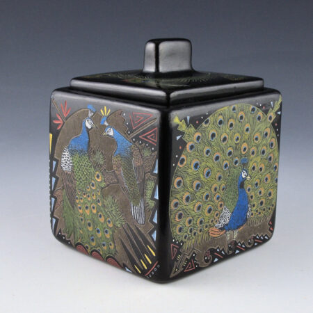 Alternative view of Tafoya, Jennifer & Jason Ebelacker - Lidded Box with Seven Peacocks (2017)