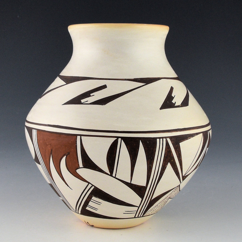Navasie, Joy "Frogwoman" - Water Jar with Swirling Clouds and Bird Wings (1980s) - Image 3