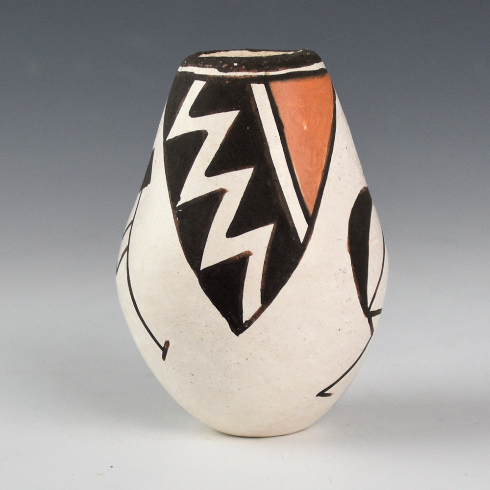 Lewis, Lucy - Small Jar with Mimbres Flute Players(1970's) - Image 4