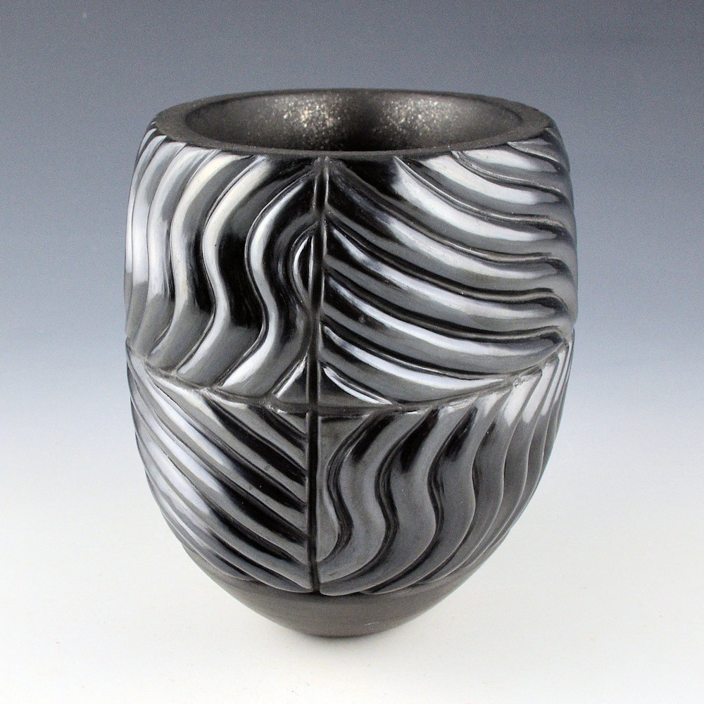 Youngblood, Nancy -Four Direction Oval Bowl with 72 Carved Sections - Image 3