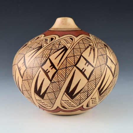 Nampeyo, Tonita - Jar with Migration Pattern with 20 Bird Wings (1980s)
