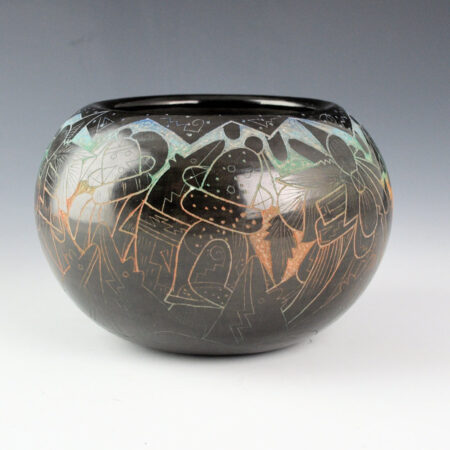 Alternative view of Dalawepi (Ergil Vallo) - Bowl with 9 Katsina Figures and Heartline Bears
