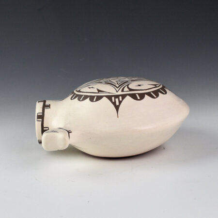 Alternative view of Early, David - Canteen with Star Design and Turkey Handles