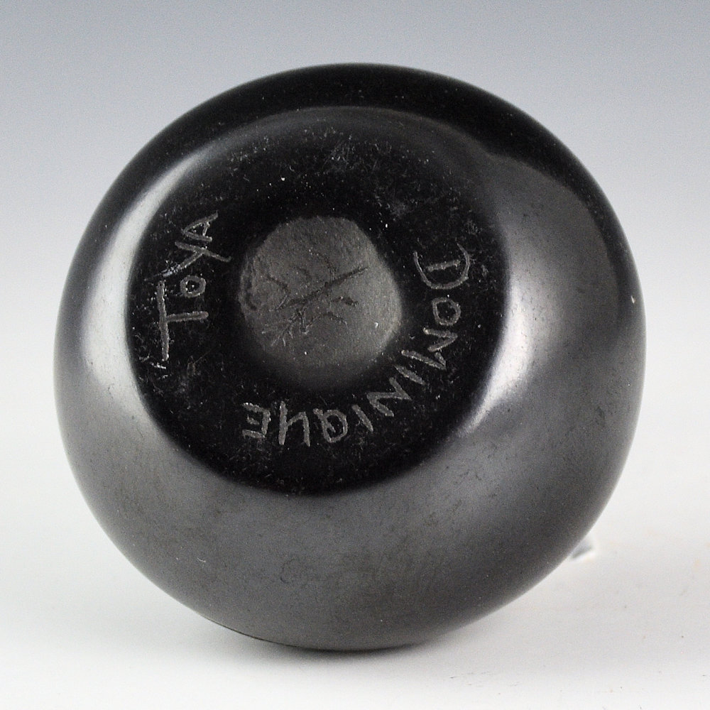 Toya, Dominique -Small Black Seedpot with Carved River Design (2010) - Image 4