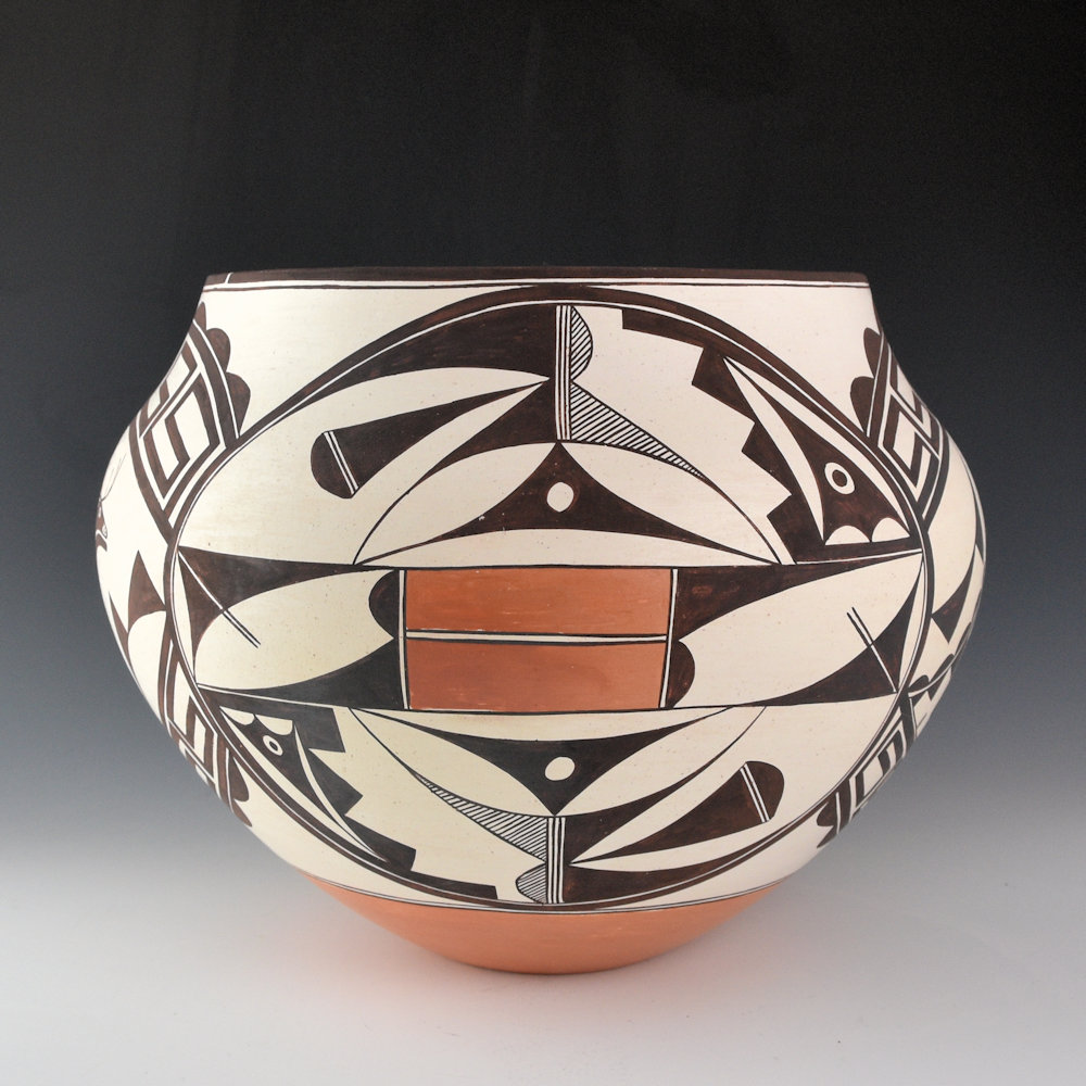 Peters, Franklin - 10" Wide Jar with Heartline Deer and Rainbows - Image 4