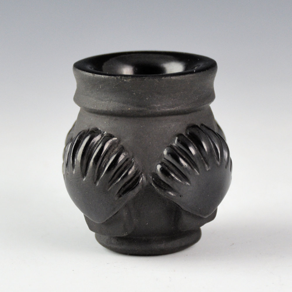 Youngblood, Nancy - Mini Jar with Four Carved Shells - Image 2