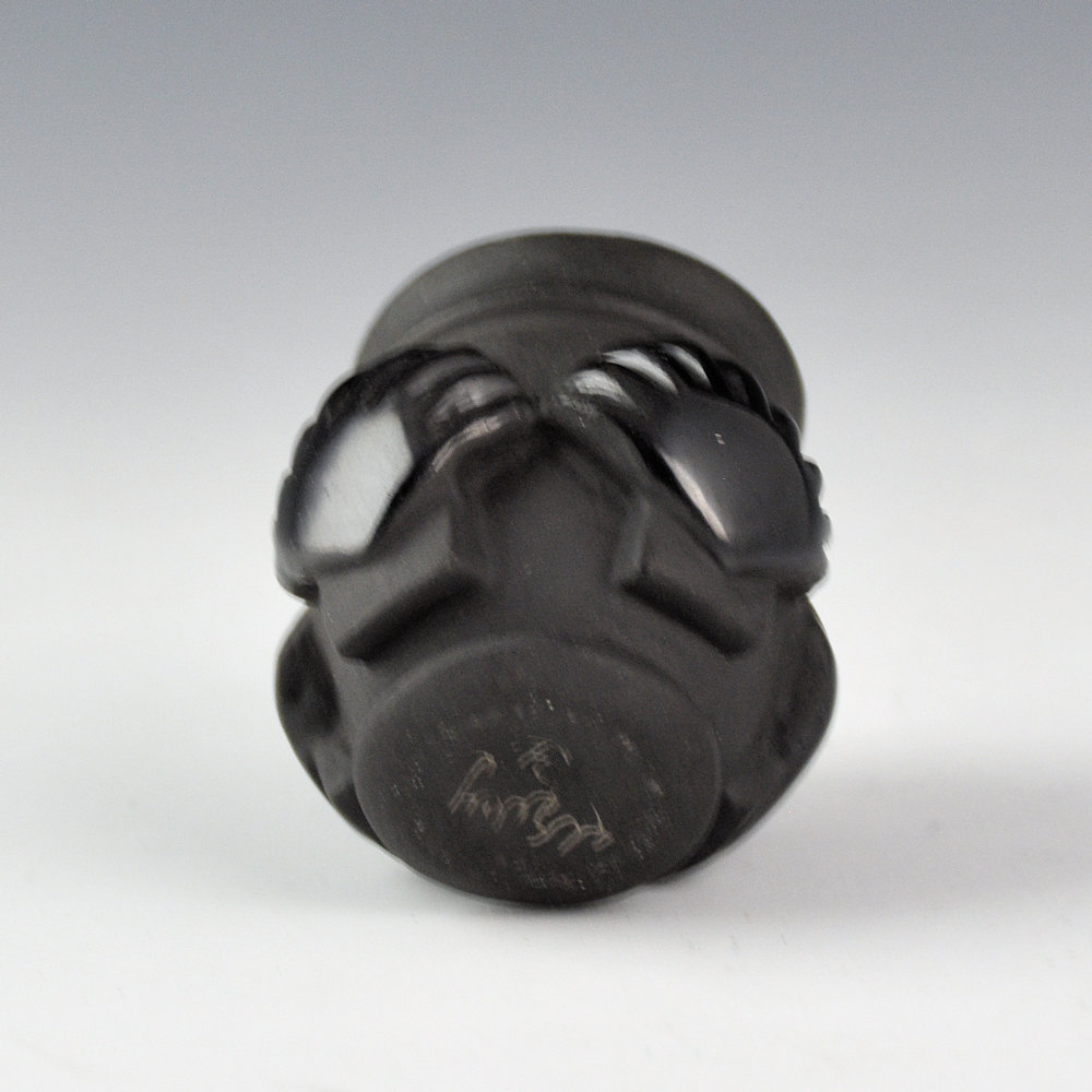 Youngblood, Nancy - Mini Jar with Four Carved Shells - Image 4